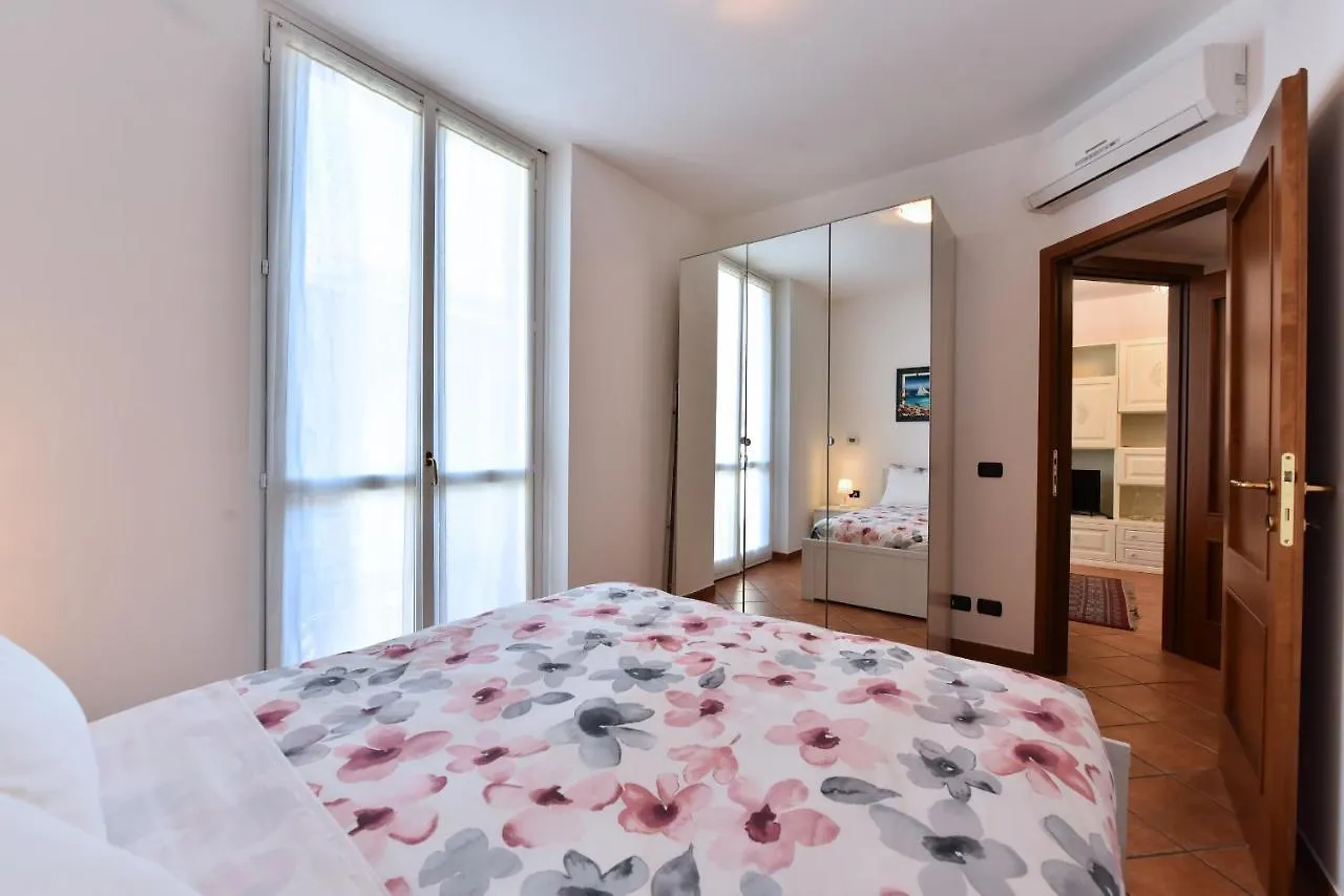 Pontaccio22 Apartment- Brera Centro Storico Milano 0*,  Italia